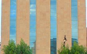 أجحنة ملفا الفندقية